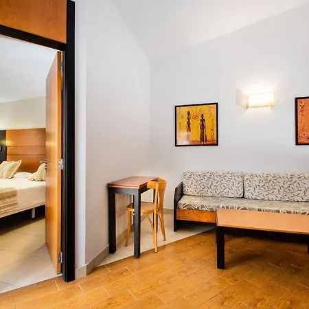 Miraflor Hotel 4*